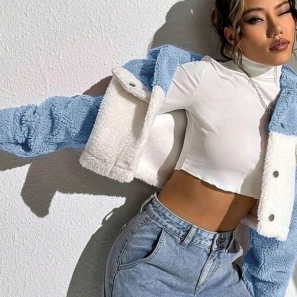 Stylish Blue and White Women's Jacket - Picture 5 of 5